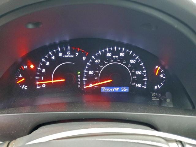 Toyota Camry Base Image 10