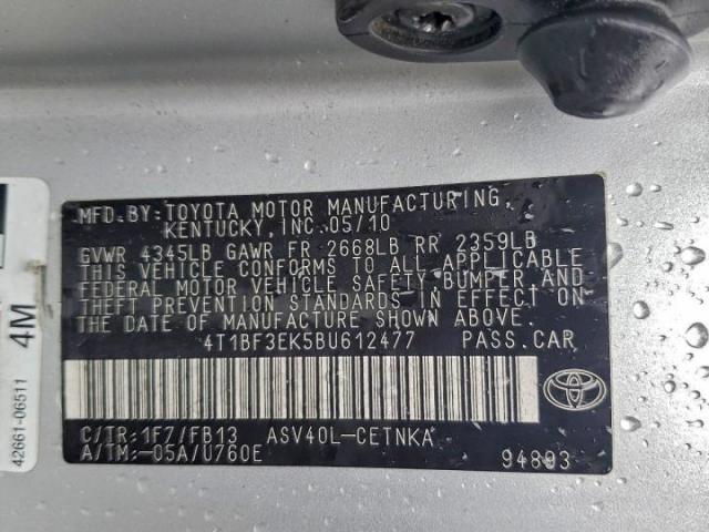 Toyota Camry Base Image 9