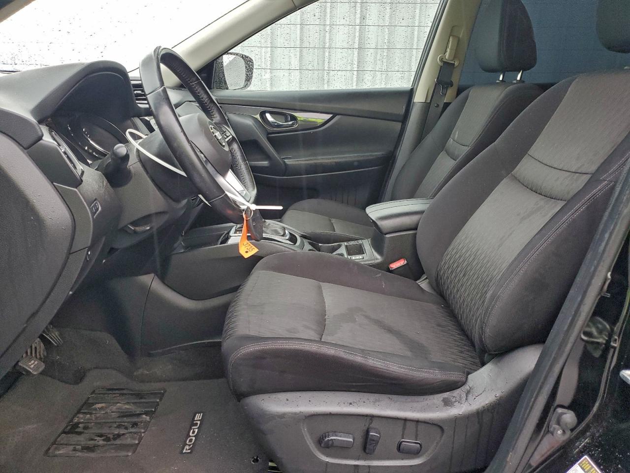 Nissan Rogue S Image 11