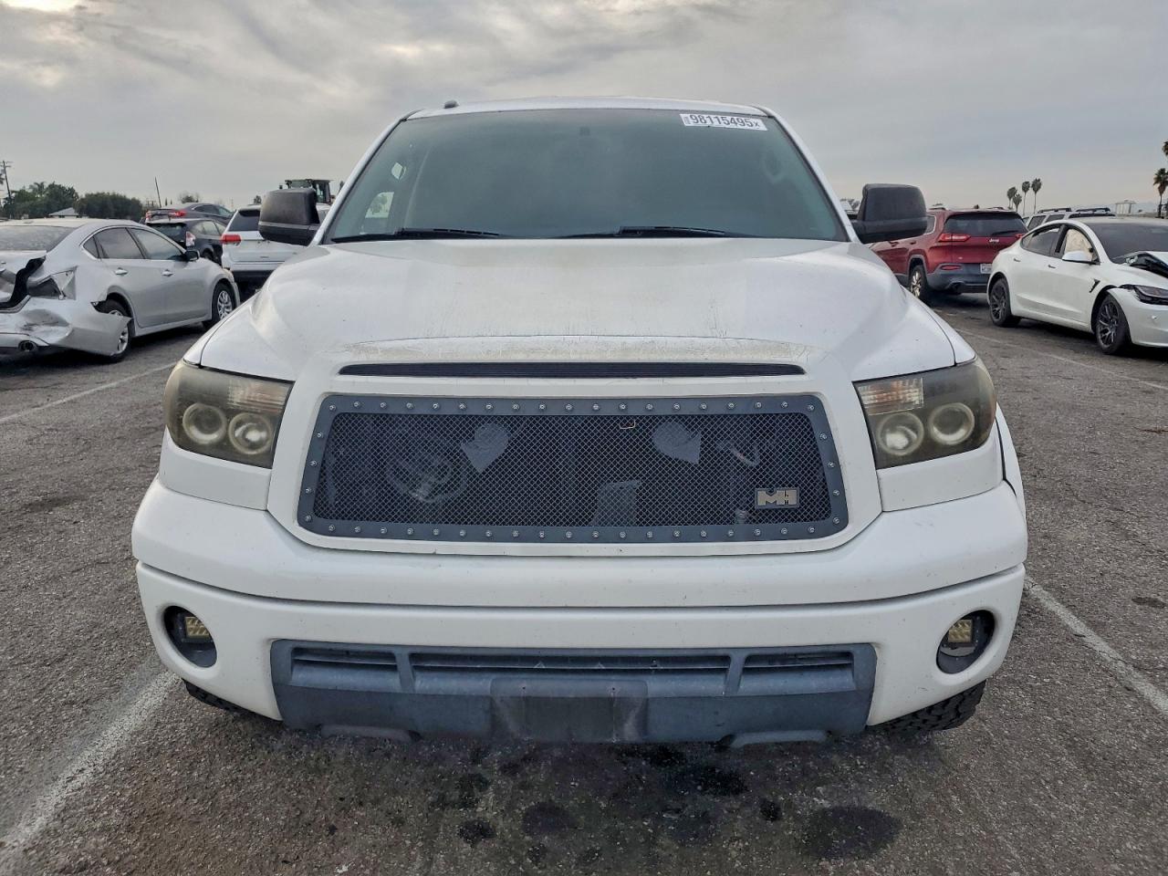 Toyota Tundra Double Cab Sr5 Image 2