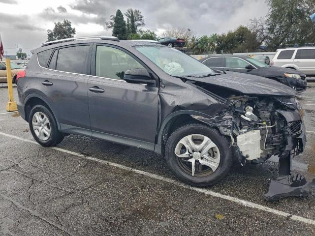 Toyota RAV4 Le Image 13