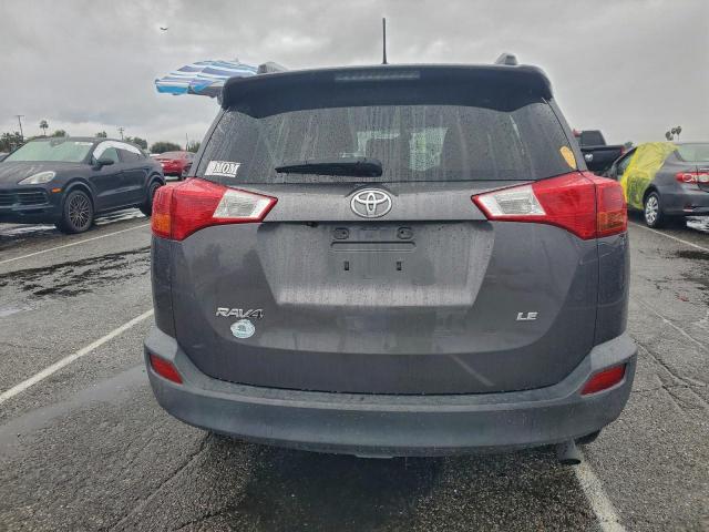 Toyota RAV4 Le Image 7