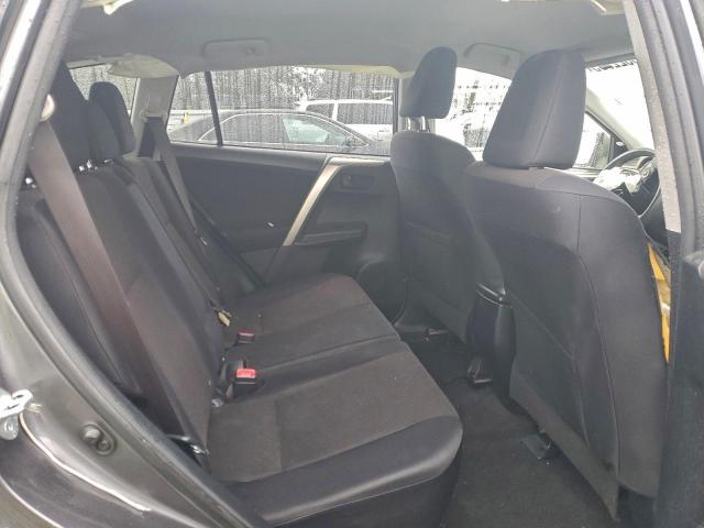 Toyota RAV4 Le Image 8