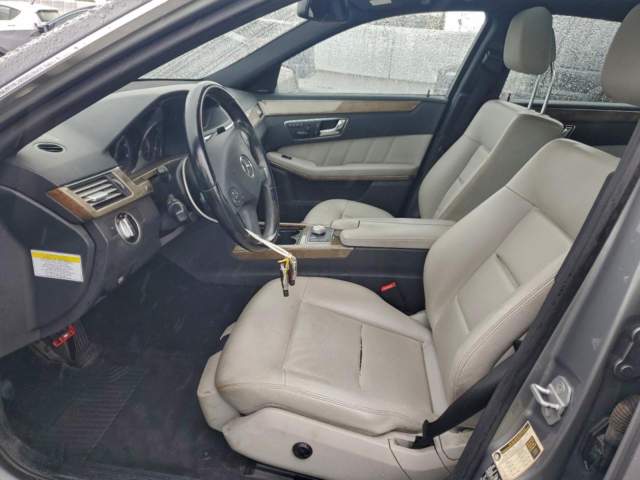 Mercedes-Benz E-Class 350 Bluetec Image 6