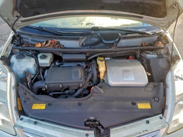 Toyota Prius Image 11