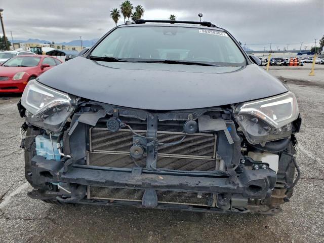 Toyota RAV4 Limited Image 11