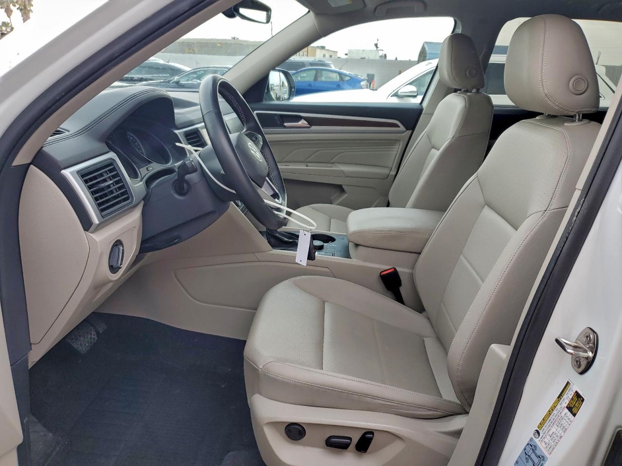 Volkswagen Atlas Se Image 9