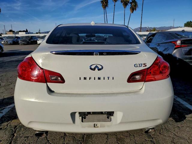 INFINITI G37 Base Image 6