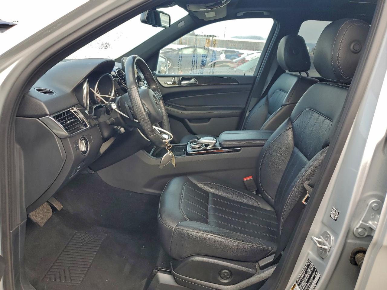 Mercedes-Benz GLE 350 Image 3