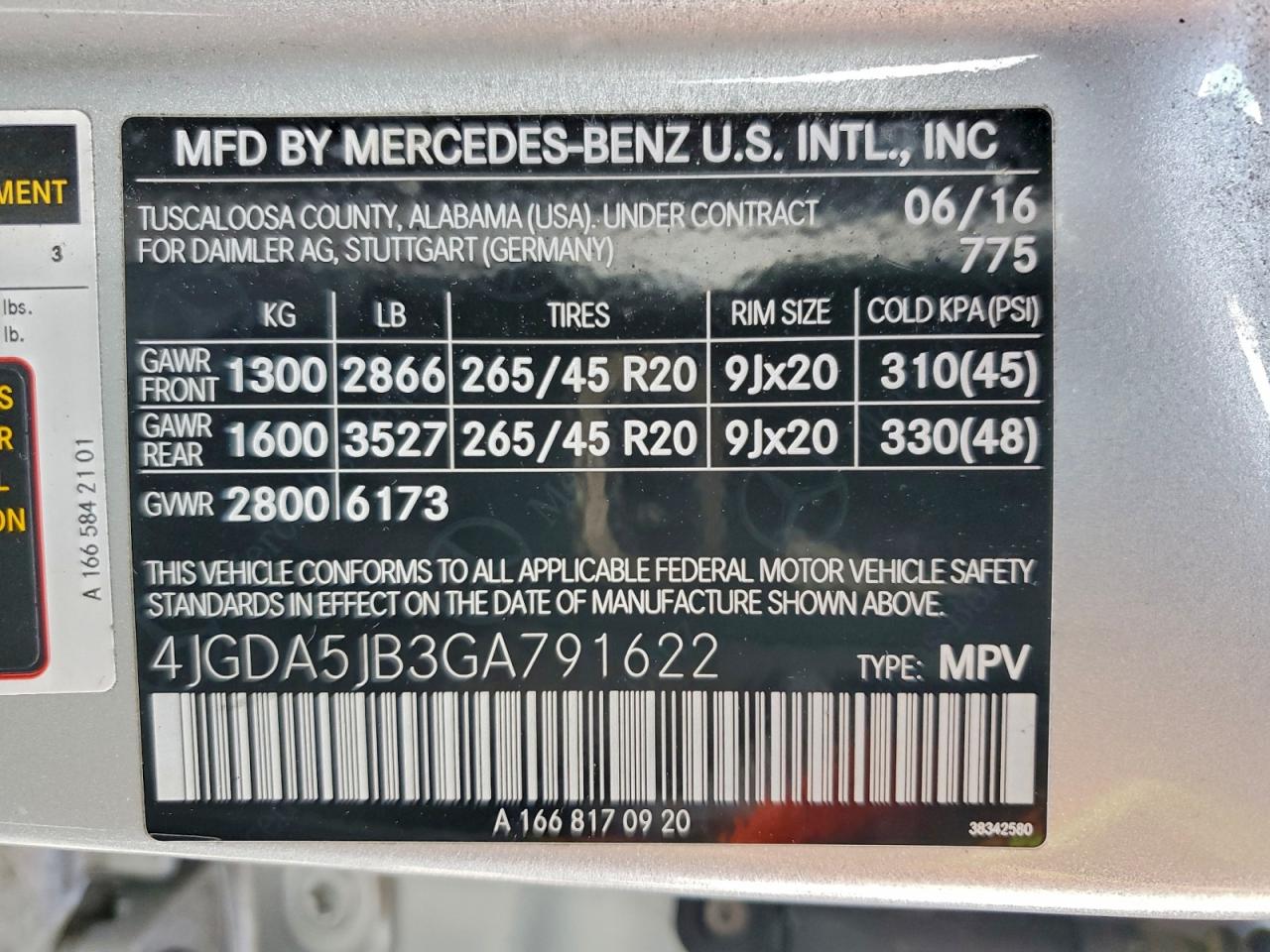 Mercedes-Benz GLE 350 Image 12