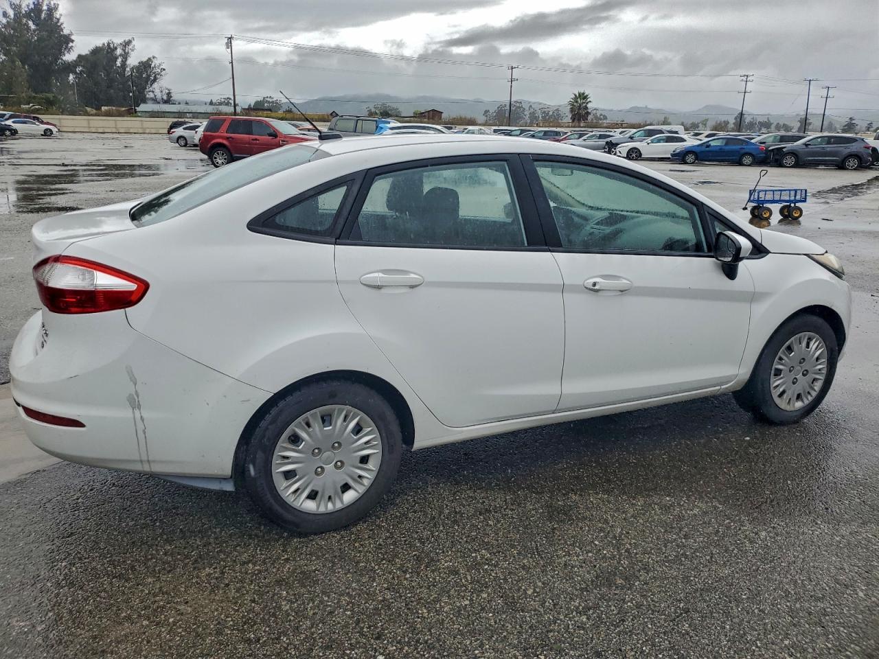 Ford Fiesta S Image 3