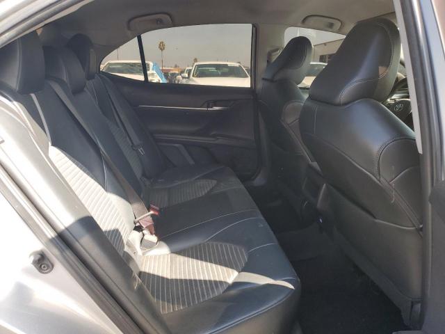 Toyota Camry Se Image 5