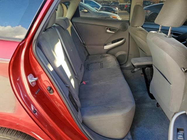 Toyota Prius Image 11