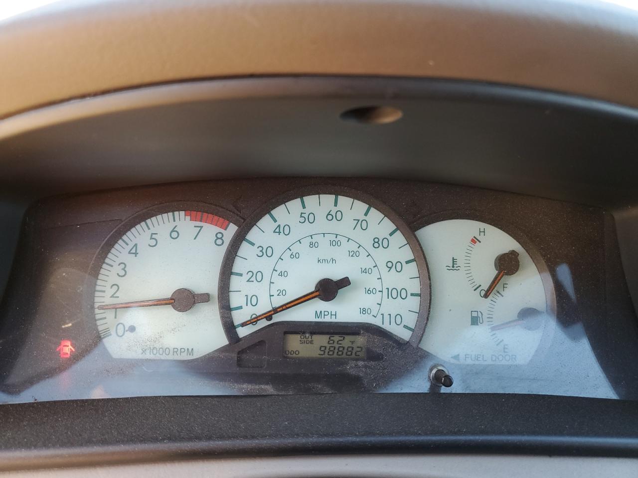 Toyota Corolla Ce Image 12