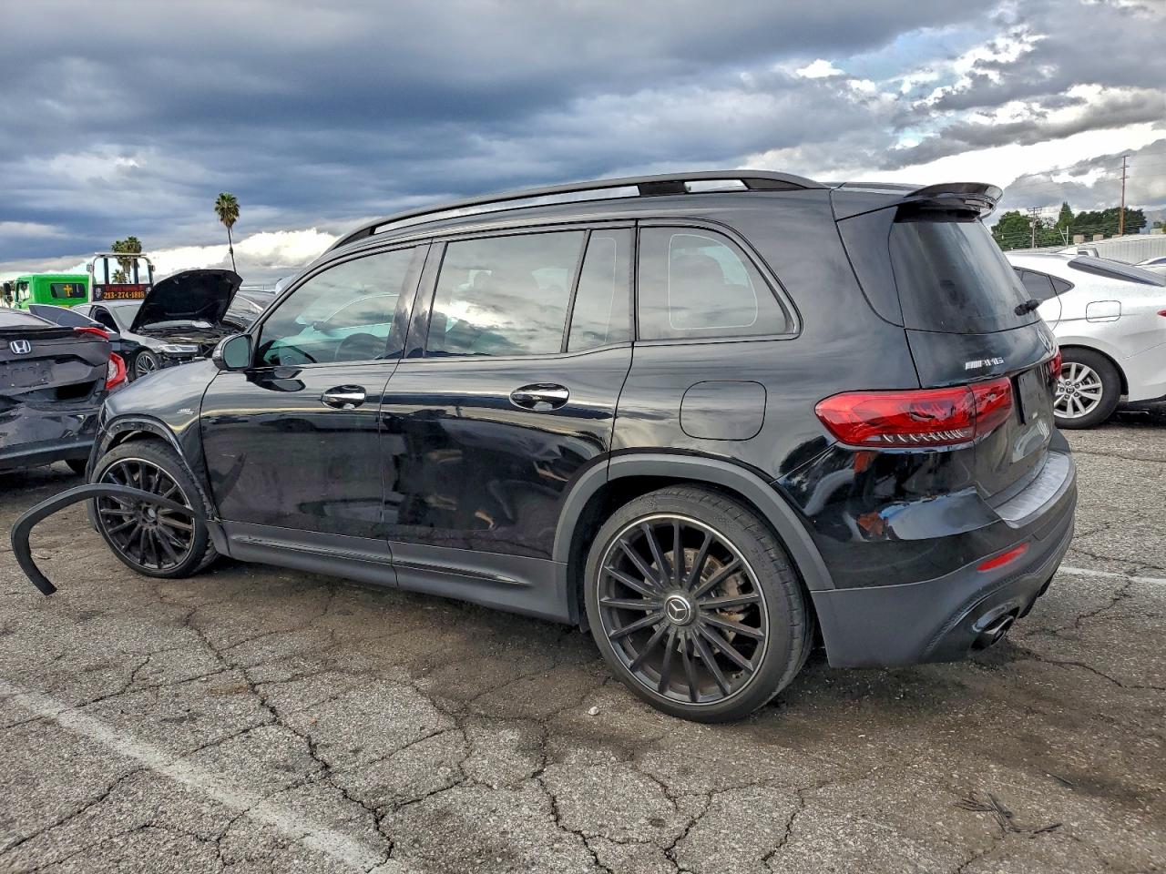 Mercedes-Benz GLB Amg 35 4matic Image 3