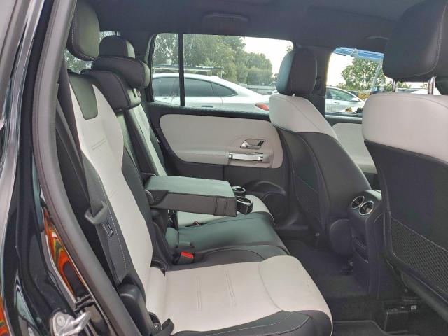 Mercedes-Benz GLB Amg 35 4matic Image 11