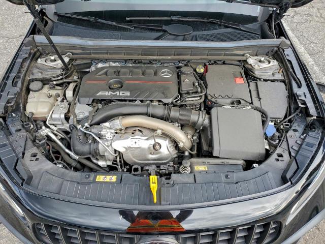 Mercedes-Benz GLB Amg 35 4matic Image 12