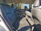 Subaru Outback 2.5i Limited Image 12