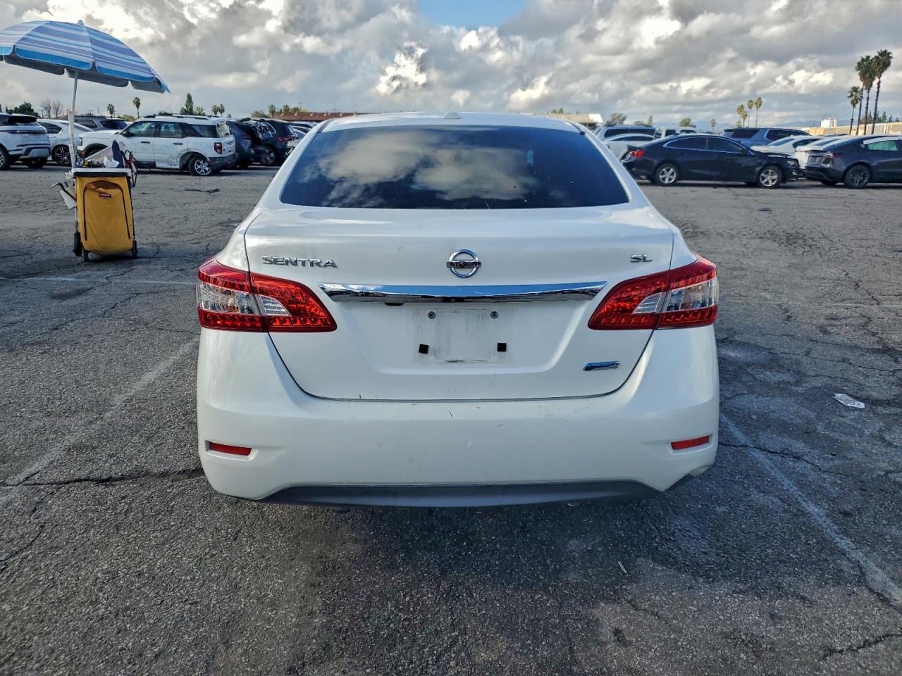 Nissan Sentra S Image 6