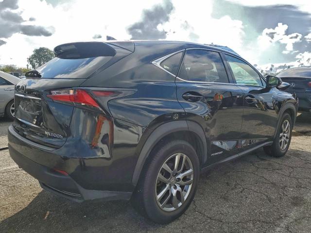 Lexus NX 300h Image 3