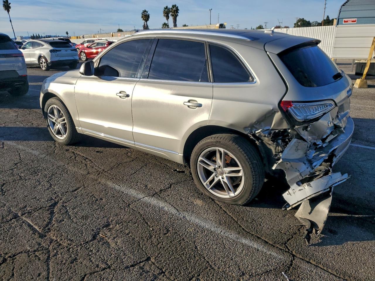 Audi Q5 Premium Plus Image 3