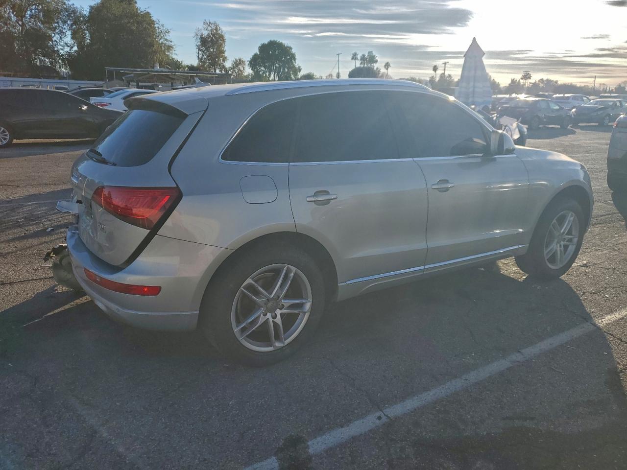 Audi Q5 Premium Plus Image 2
