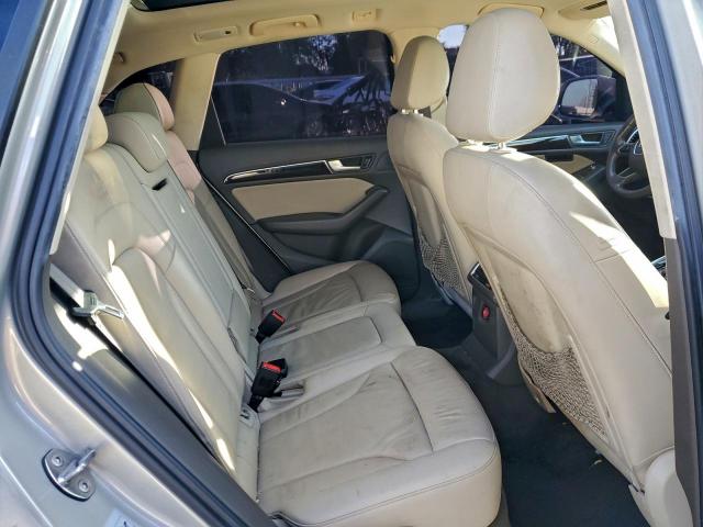 Audi Q5 Premium Plus Image 11