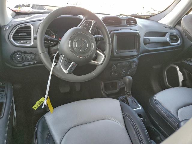 Jeep Renegade Latitude Image 6