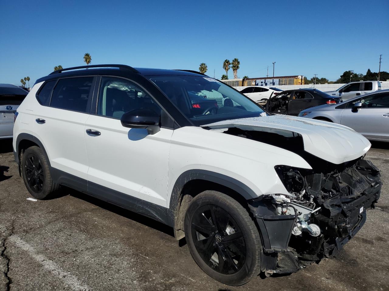 Volkswagen Taos Se Black Image 8