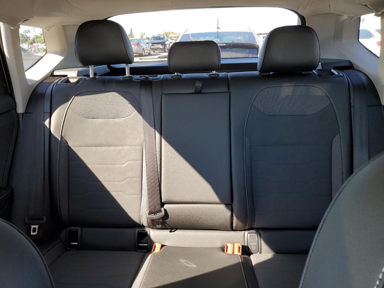 Volkswagen Taos Se Black Image 11