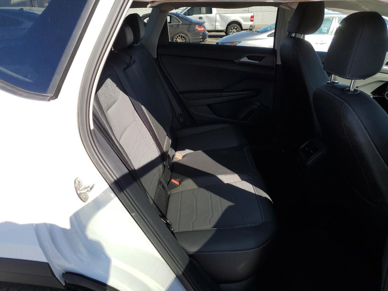 Volkswagen Taos Se Black Image 10