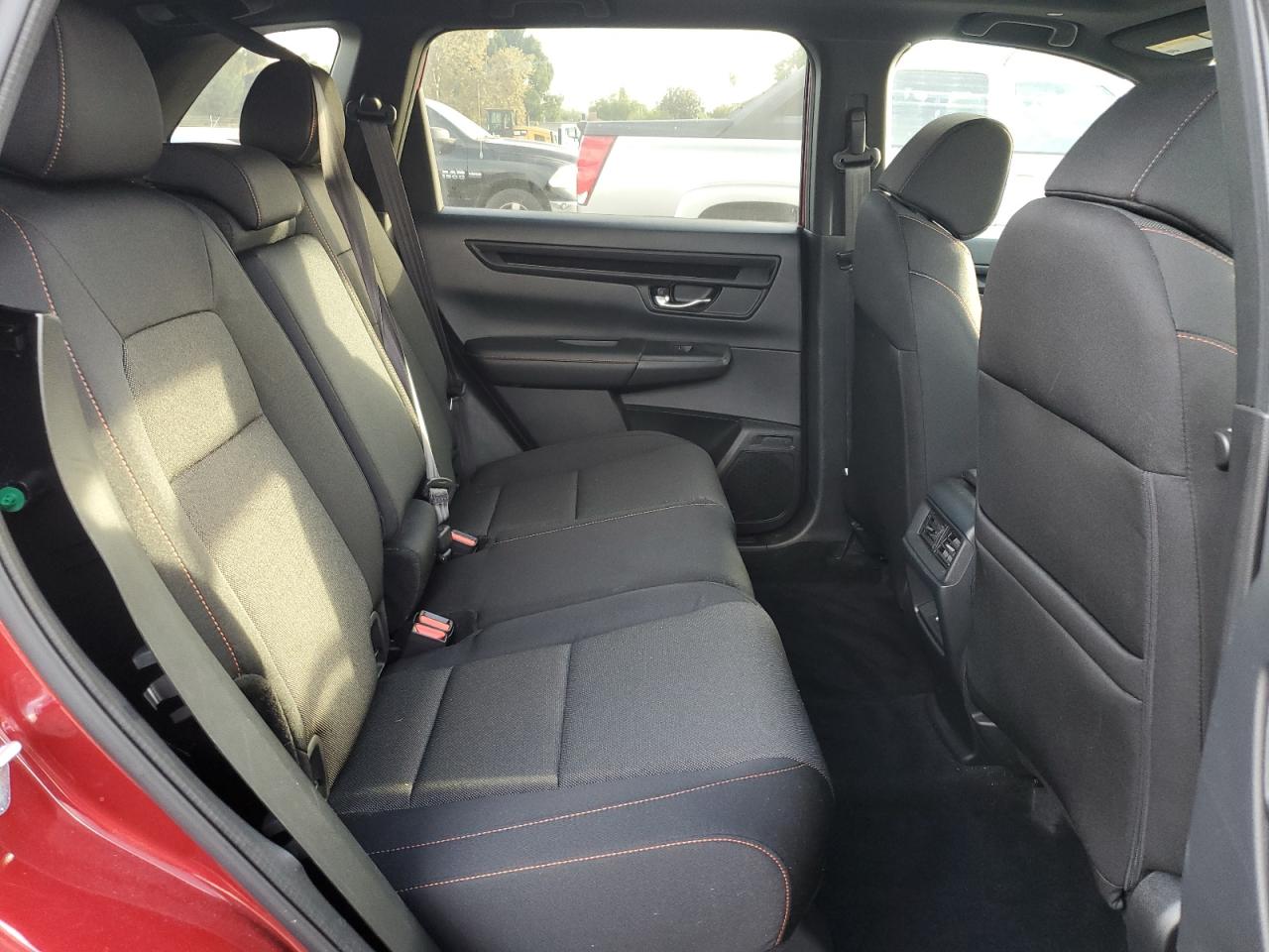 Honda Crv Sport Image 2