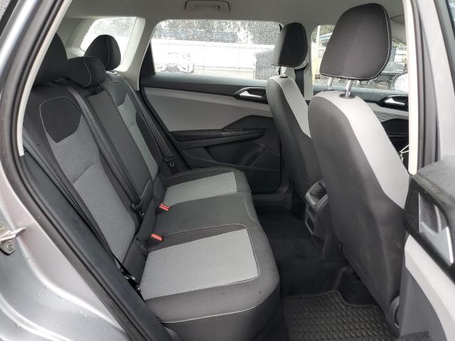 Volkswagen Taos S Image 8