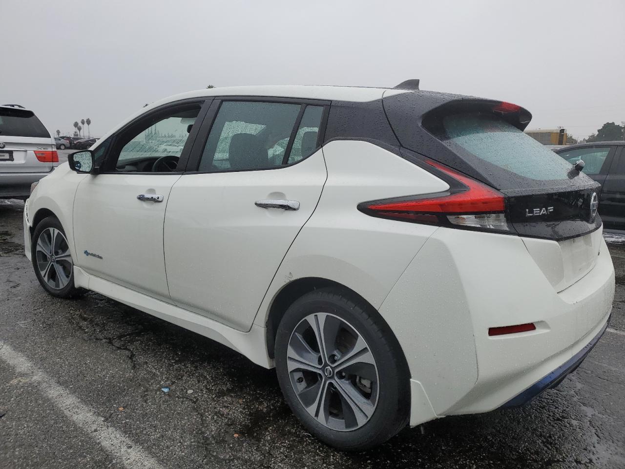 Nissan LEAF S Image 2