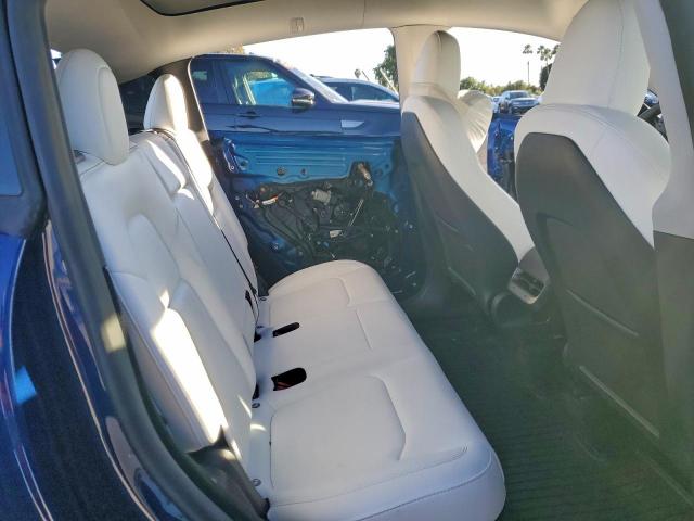 Tesla Model Y Image 10