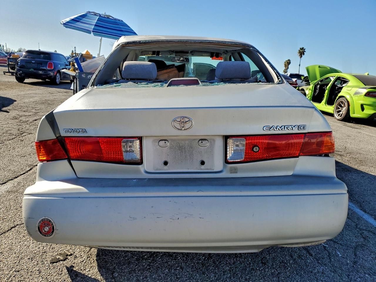 Toyota Camry Ce Image 6