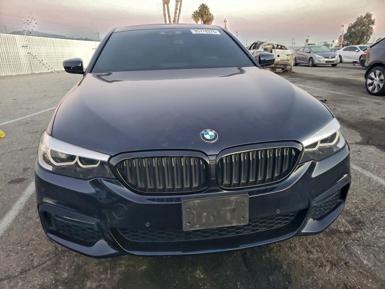 BMW 5 Series I Image 5