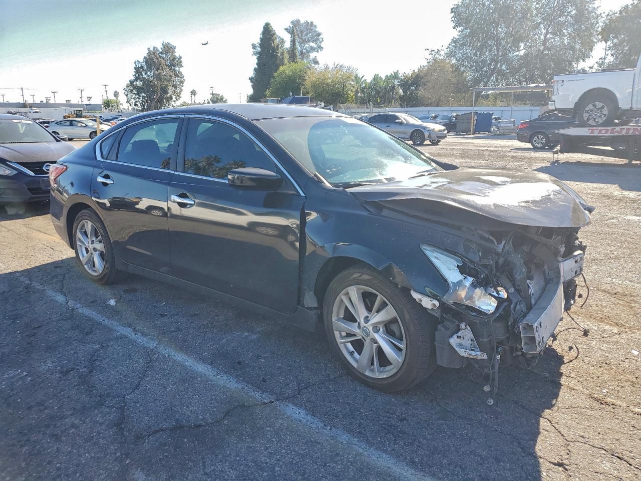 Nissan Altima 2.5 Image 3