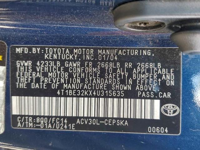 Toyota Camry Le Image 4