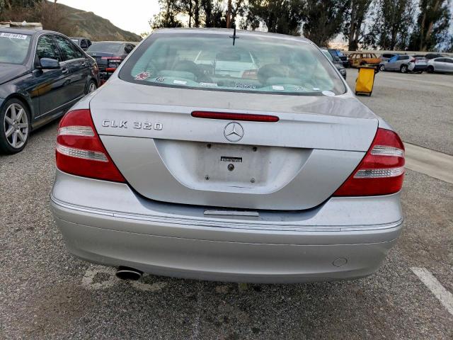 Mercedes-Benz Clk-class 320c Image 7