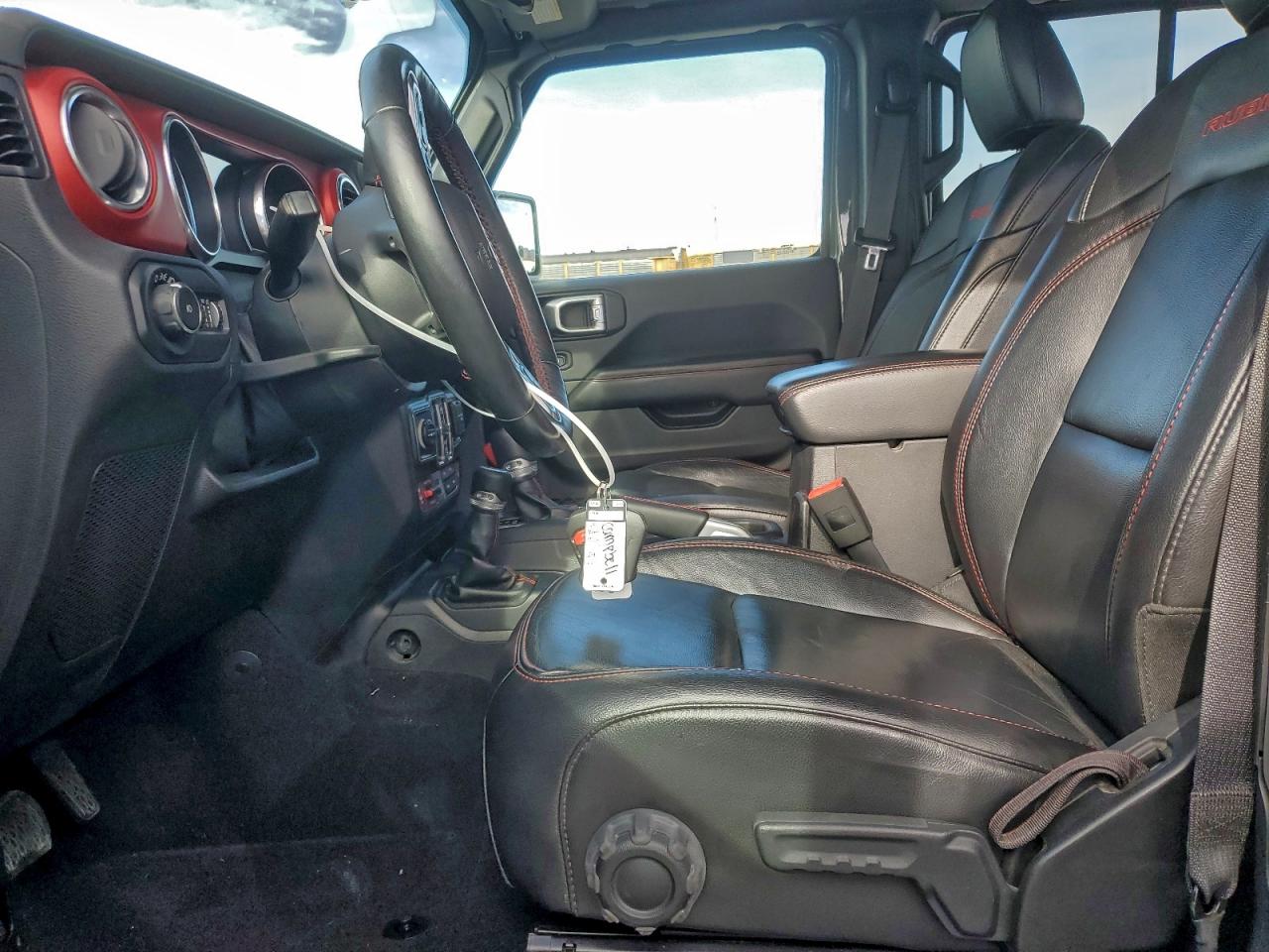 Jeep Wrangler Rubicon Image 3