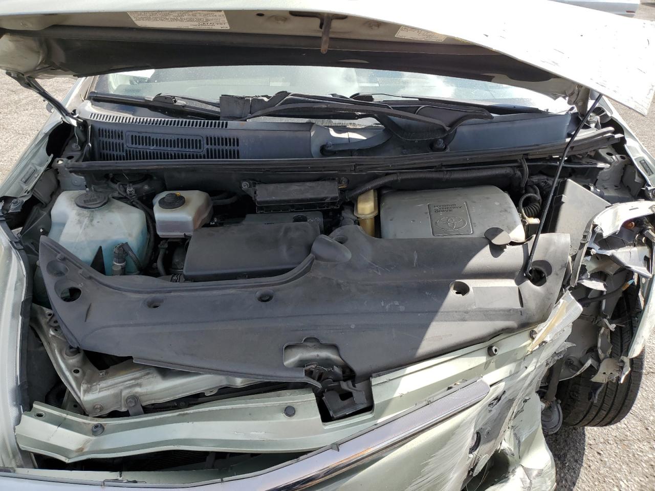 Toyota Prius Image 12