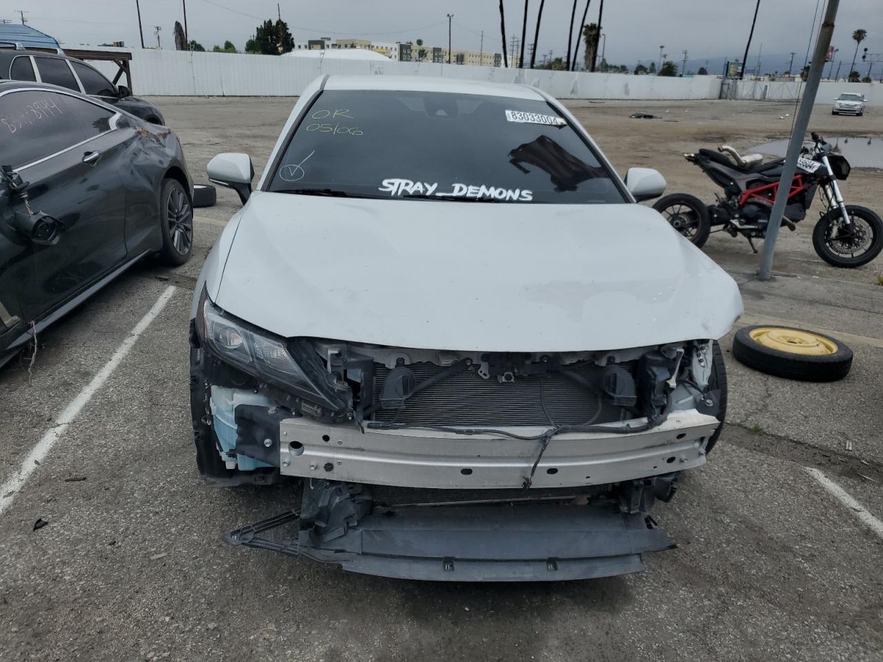 Toyota Camry Se Image 2