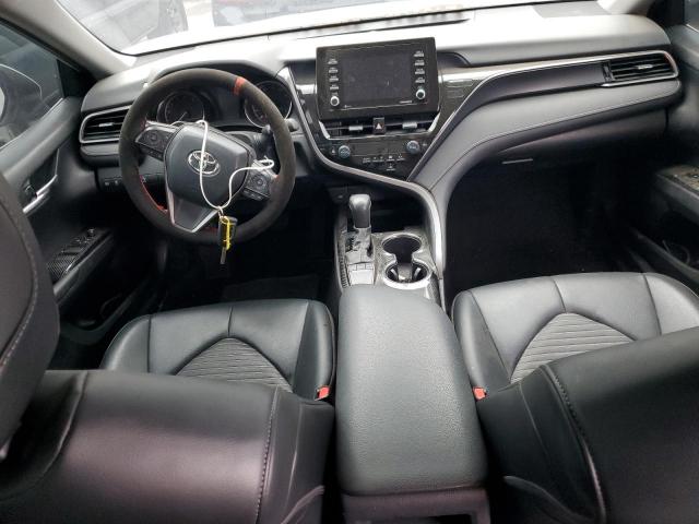 Toyota Camry Se Image 10