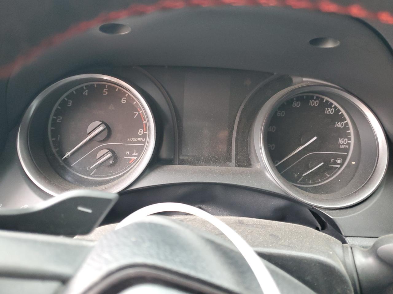 Toyota Camry Se Image 11