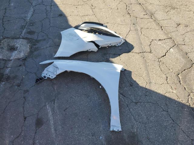 Toyota Camry Se Image 13