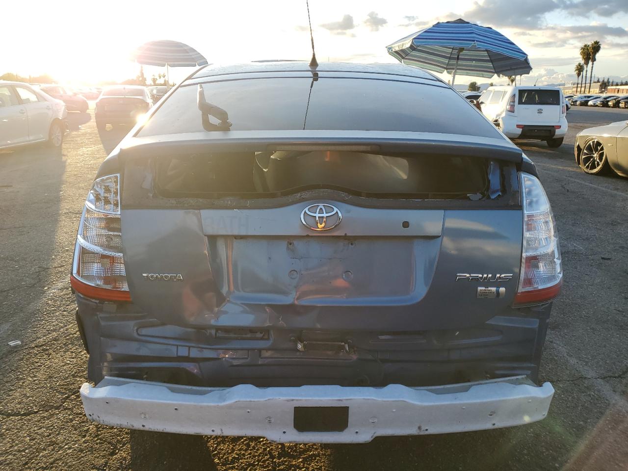 Toyota Prius Image 8