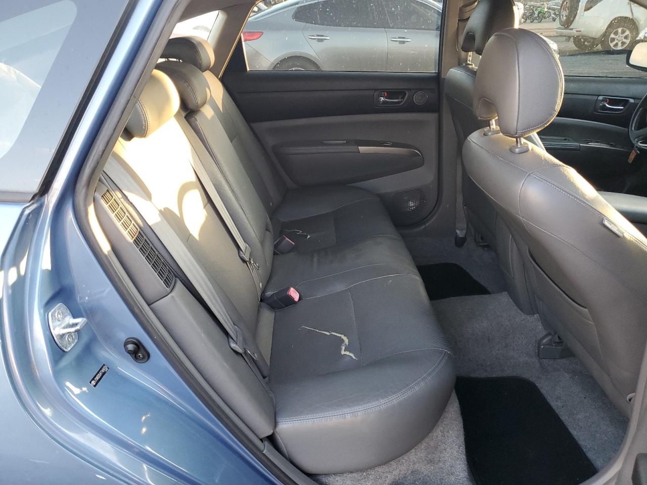 Toyota Prius Image 9