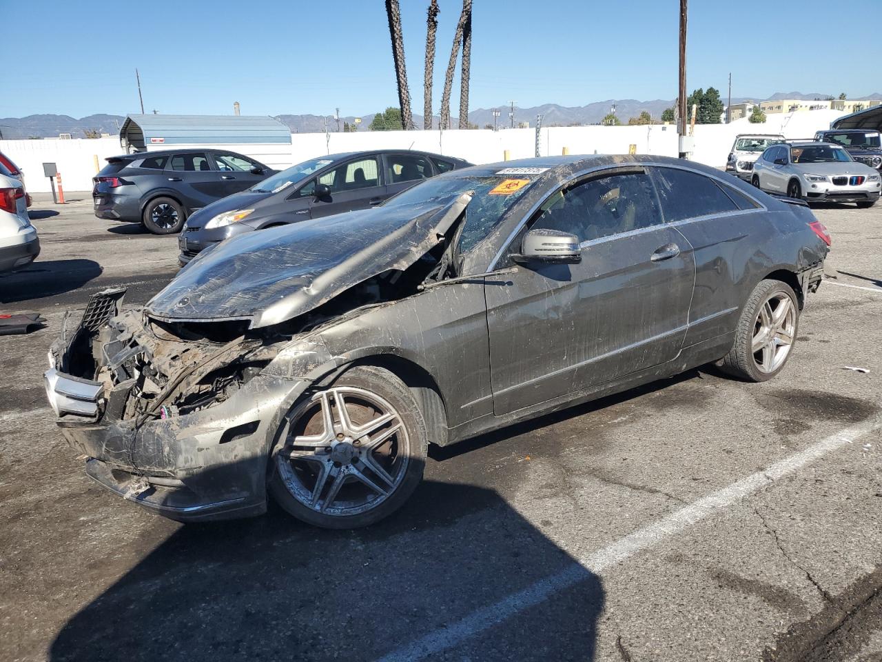 Mercedes-Benz E-Class 350 Image 1