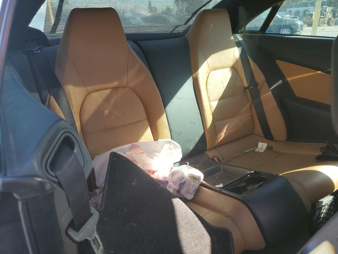 Mercedes-Benz E-Class 350 Image 5